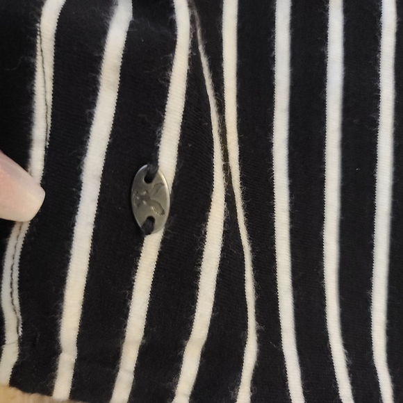 Hollister scoop back top - Picture 3 of 3